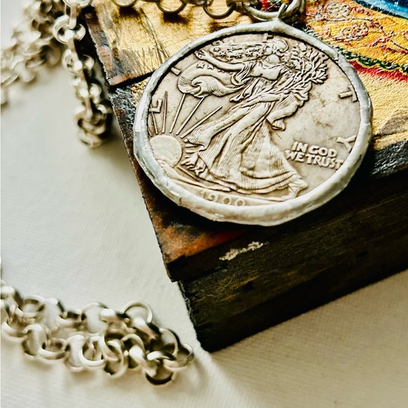 Silver Coin Pendant Necklace, Lady Liberty coin necklace, silver coin necklace - Picture 4 of 6